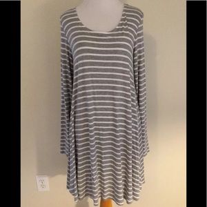Altar’d State gray white striped tunic dress med